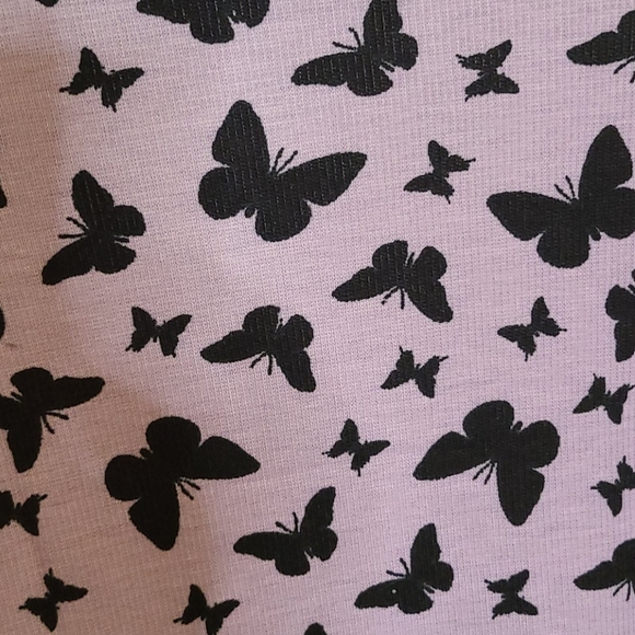 Rue21 Lavender Butterfly Ribbed Tee XS NWT - Picture 4 of 5